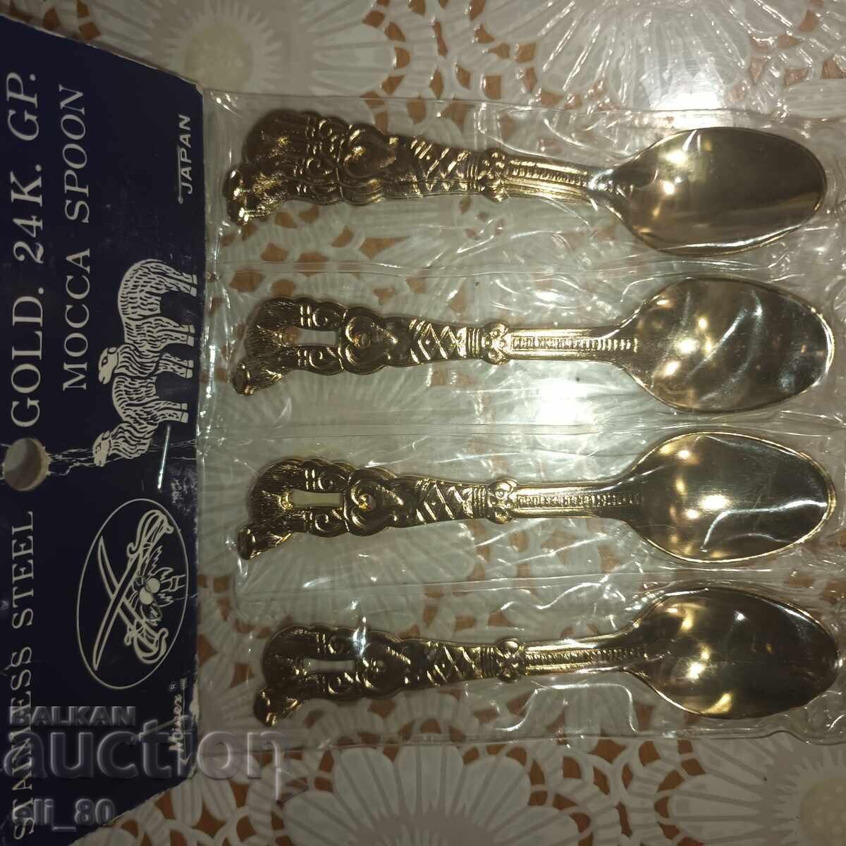 Delivery of many old gold-plated spoons 8 pieces brand new