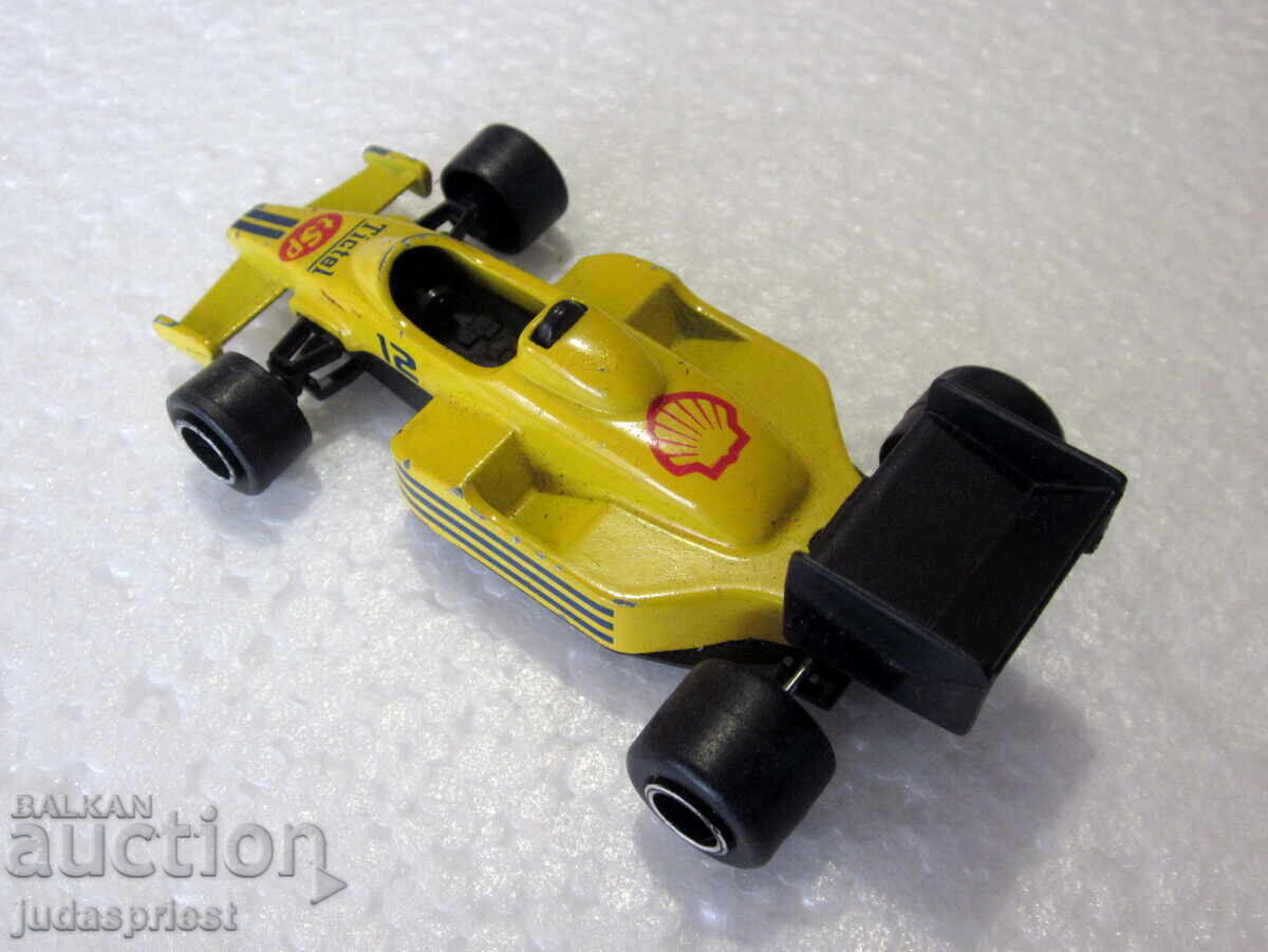 Delivery of Majorette vintage metal toy Formula 1 car Shell F1