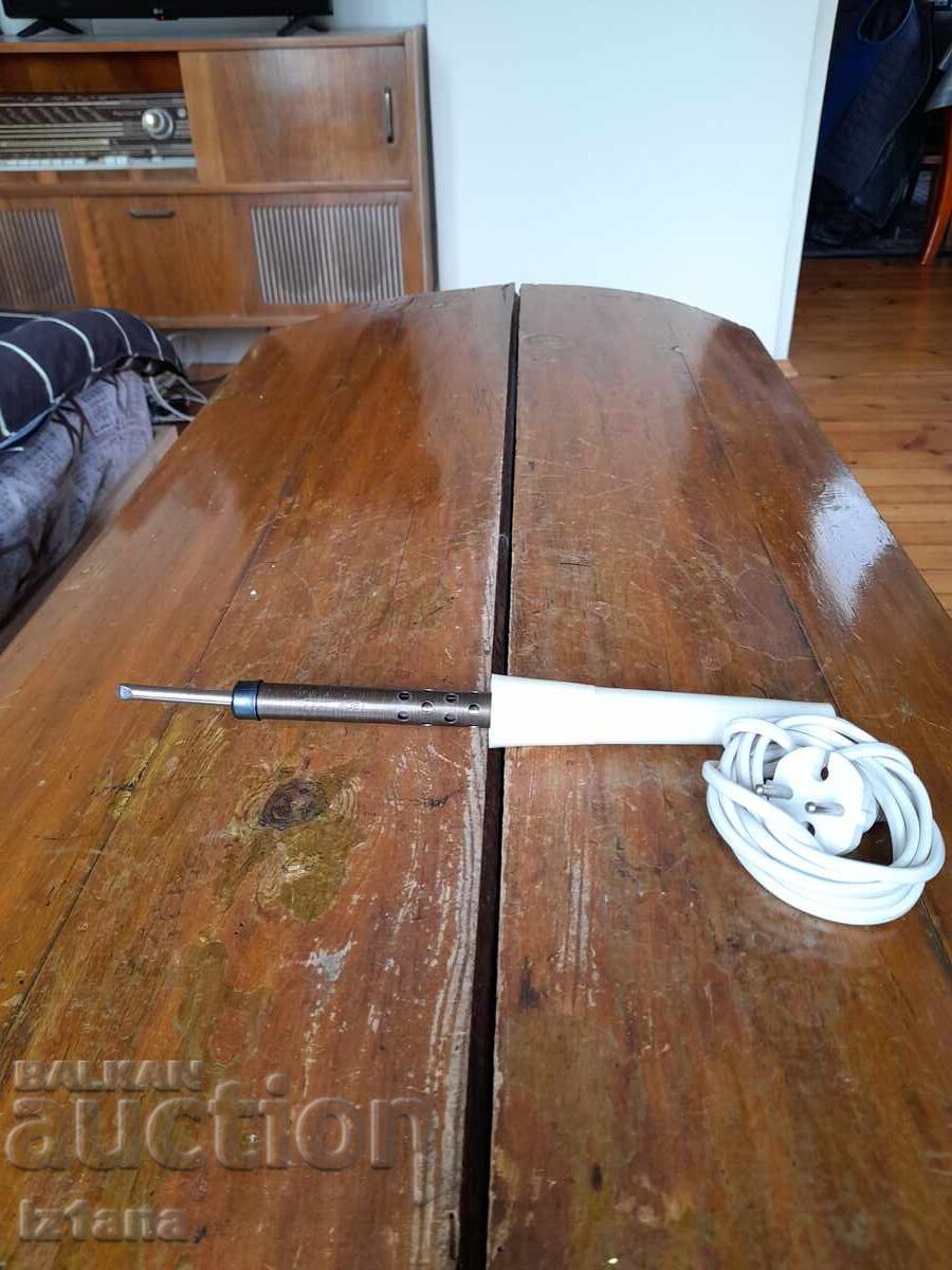 Fier de lipit vechi Fier de lipit vechi