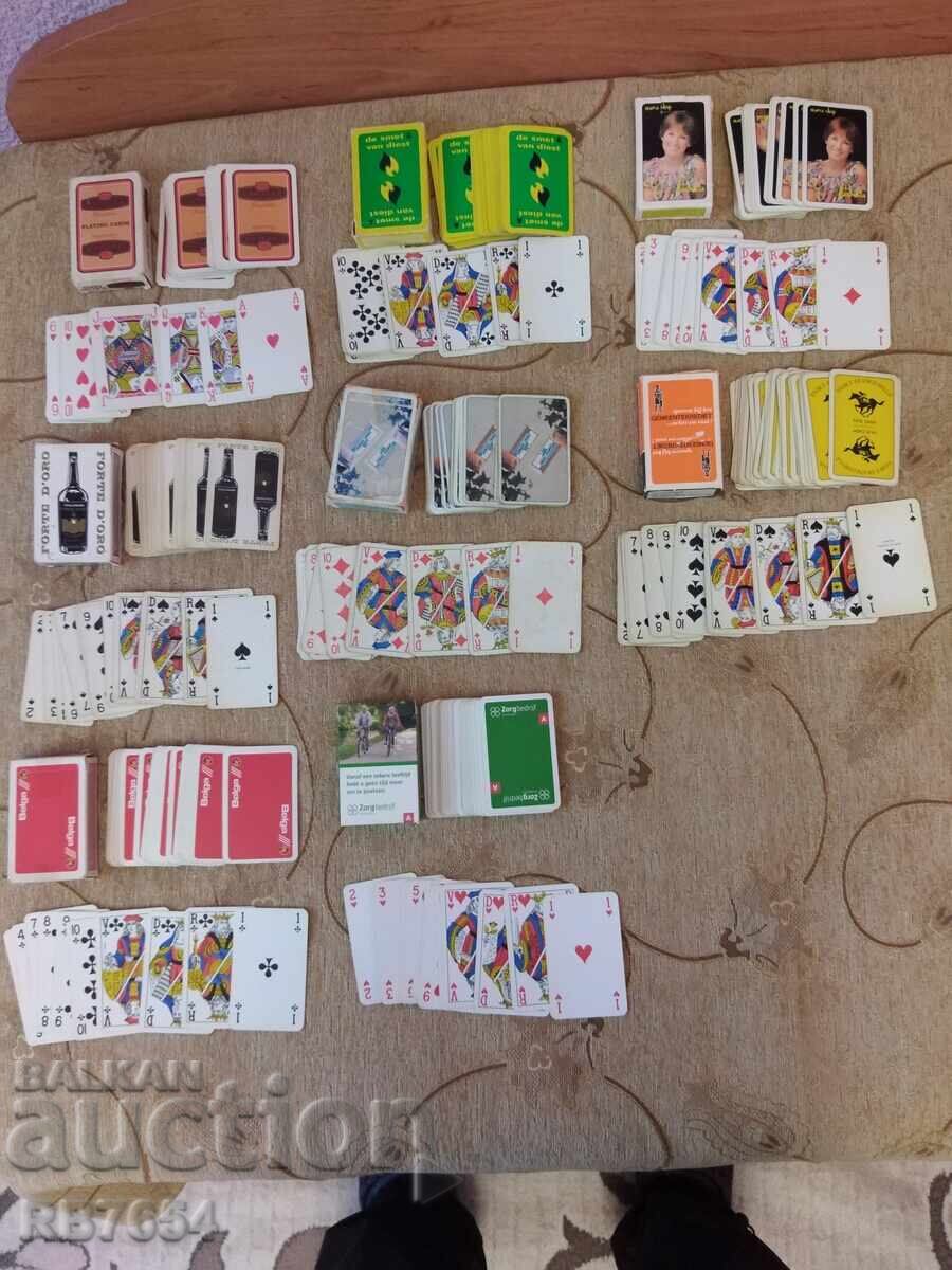 Cărți de joc pentru joc sau colecție Cărți de joc pentru joc sau colecție