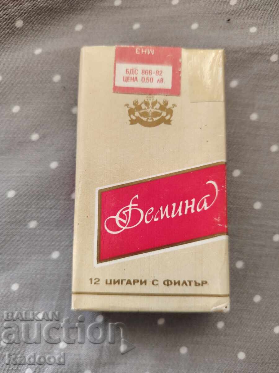 Pachet Femina mic 12 bucăți țigări Pachet Femina mic 12 bucăți țigări