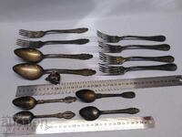 12 bucăți VINTAGE FURCI ȘI LINGURI PLACATE CU ARGINT, ARGINT