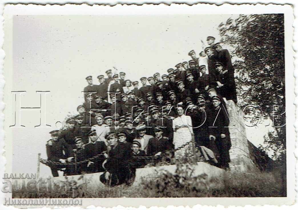 1940 MICĂ FOTOGRAFIE VECHE SVIȘTOV NOVE MONUMENTE RUSEȘTI J502 1940 MICĂ FOTOGRAFIE VECHE SVIȘTOV NOVE MONUMENTE RUSEȘTI J502