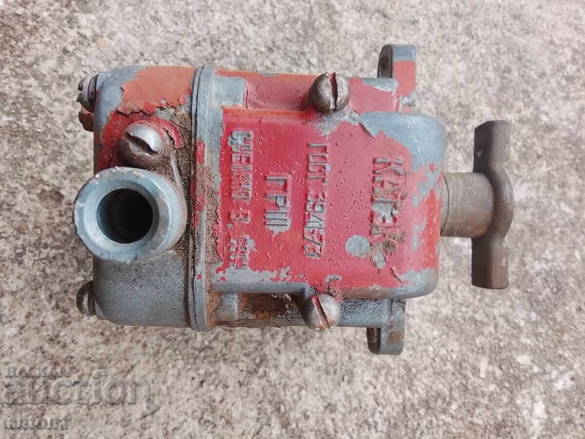 Magnet cu preț € 9.00 | 17.60 BGN