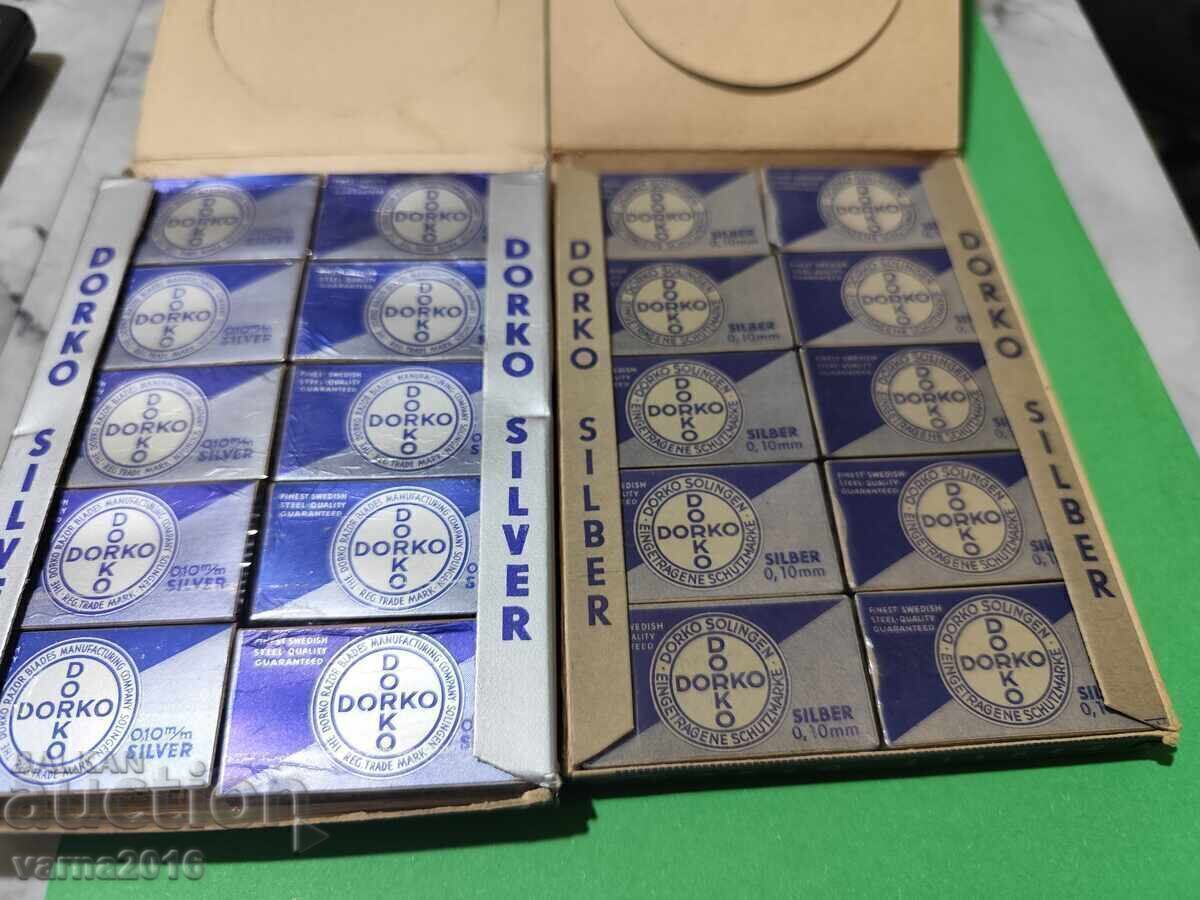 Licitație Lot două aparate de ras + lame de ras 30 cutii