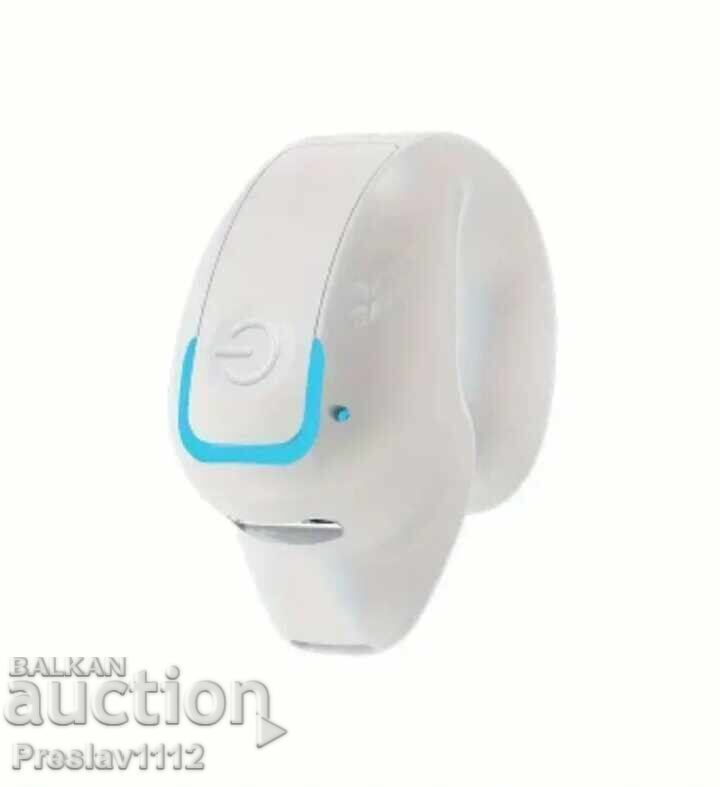 Căști Stereo Wireless Clip Albe cu preț € 0.20 | 0.39 BGN