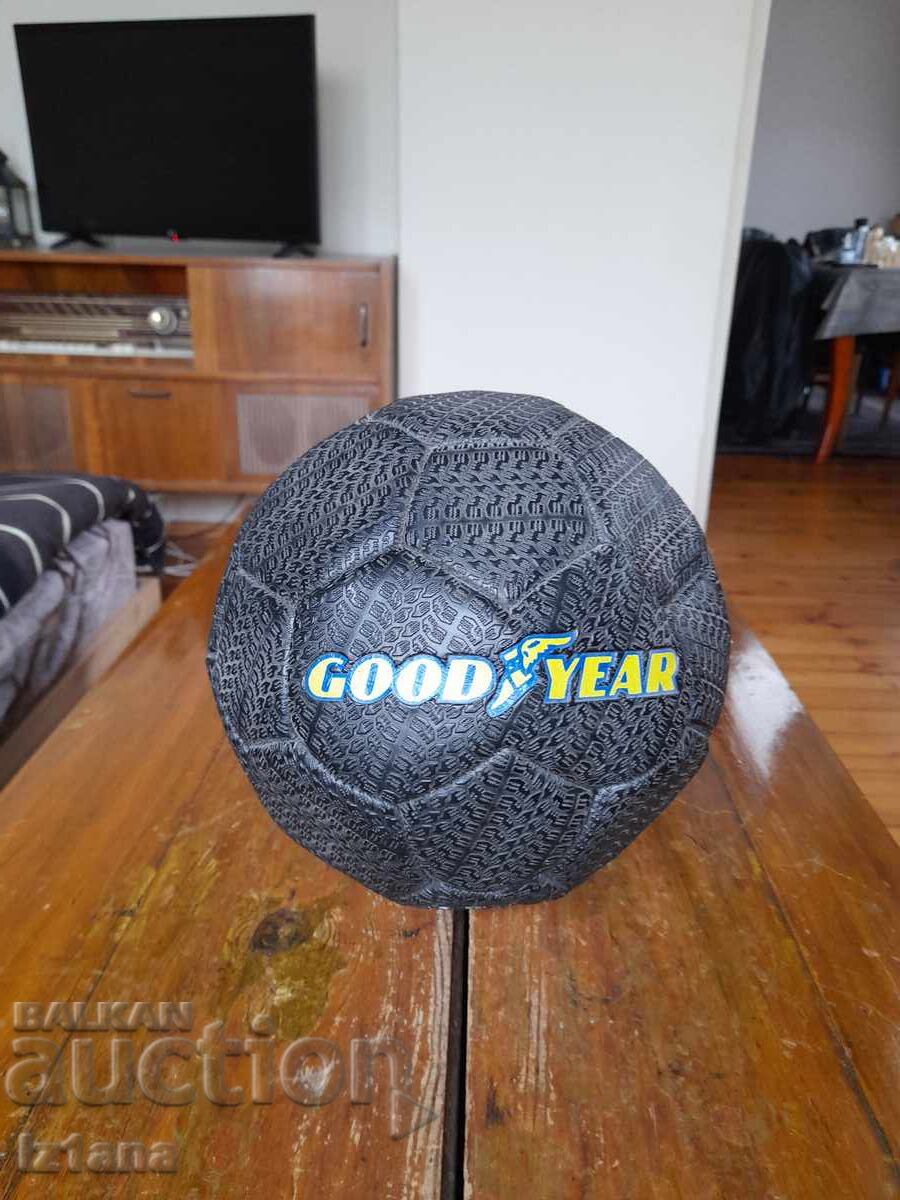 Minge veche Good Year