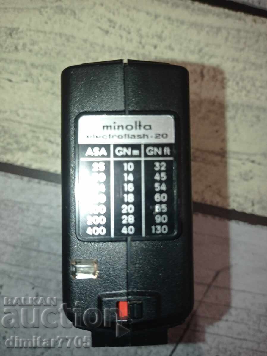 Fotografie bliț Minolta 20 cu preț € 6.00 | 11.73 BGN