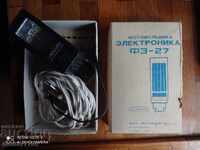 Светкавица за ретро фотоапарат в кутия работи