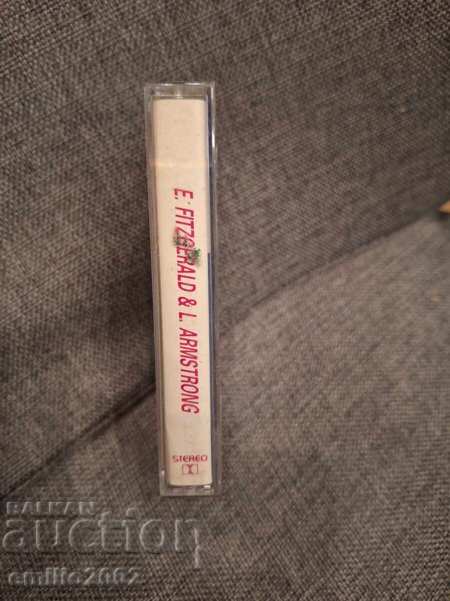 Casetă audio - Ella & Louis cu preț € 1.49 | 2.91 BGN