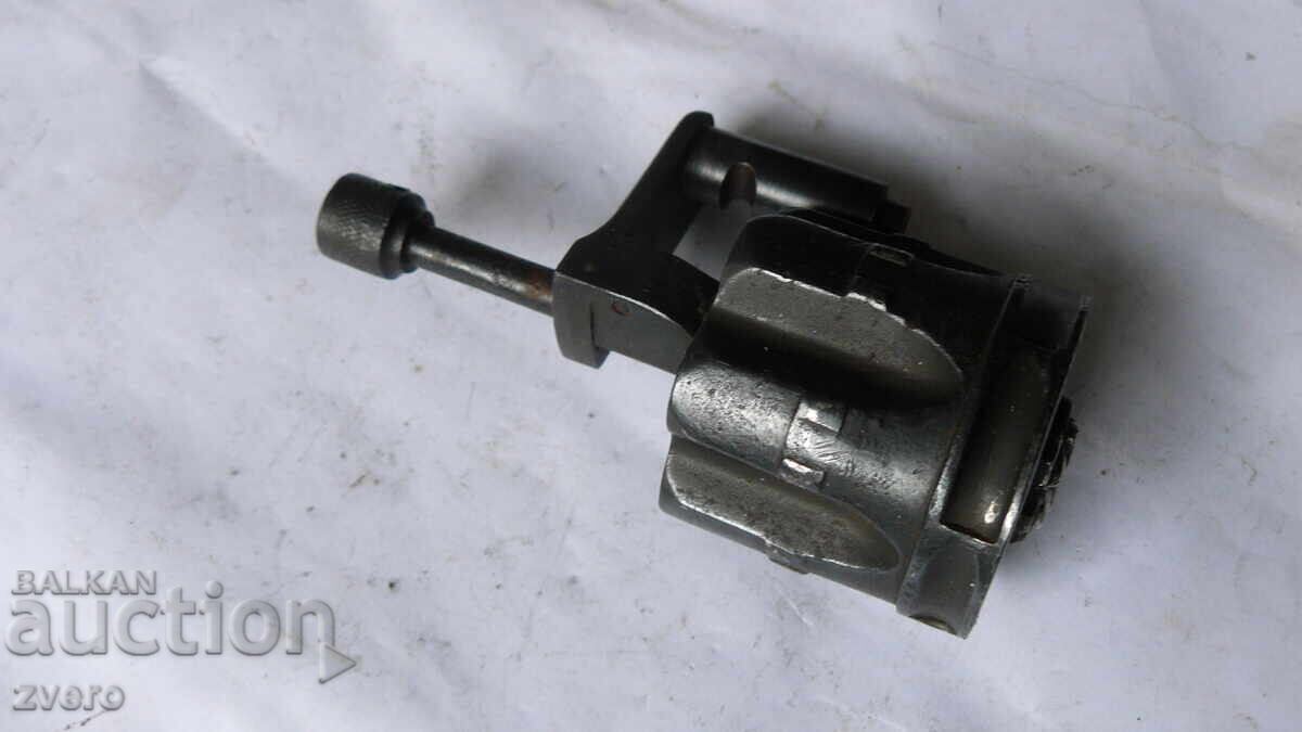 Tobe cu preț € 100.00 | 195.58 BGN