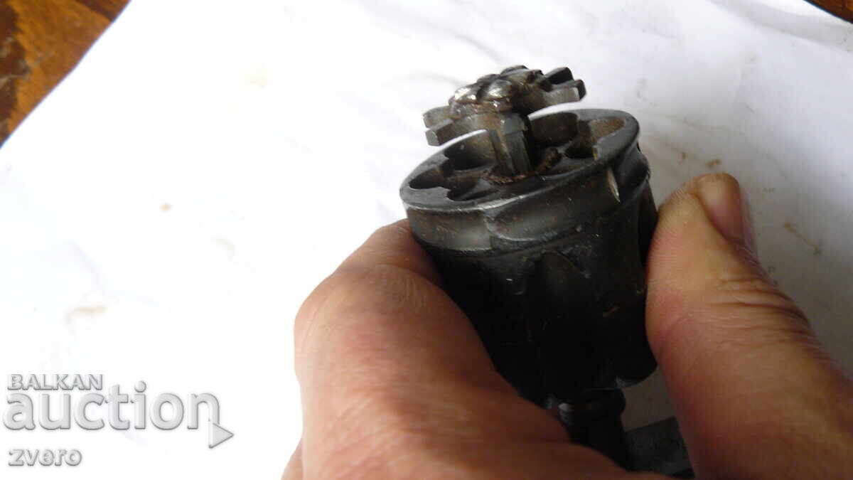 Δημοπρασία Ντράμι Δημοπρασία Ντράμι