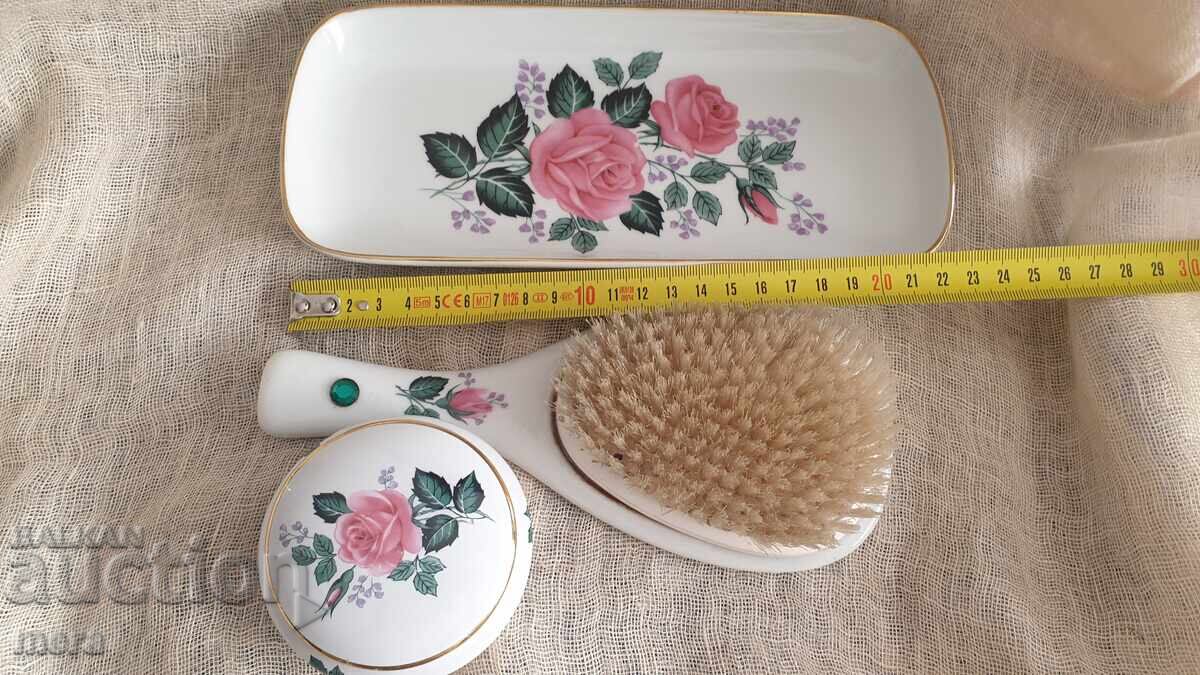 Livrarea Set cosmetic din porțelan - 3 piese
