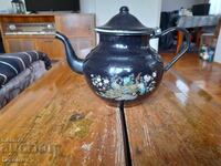 Ceainic vechi emailat