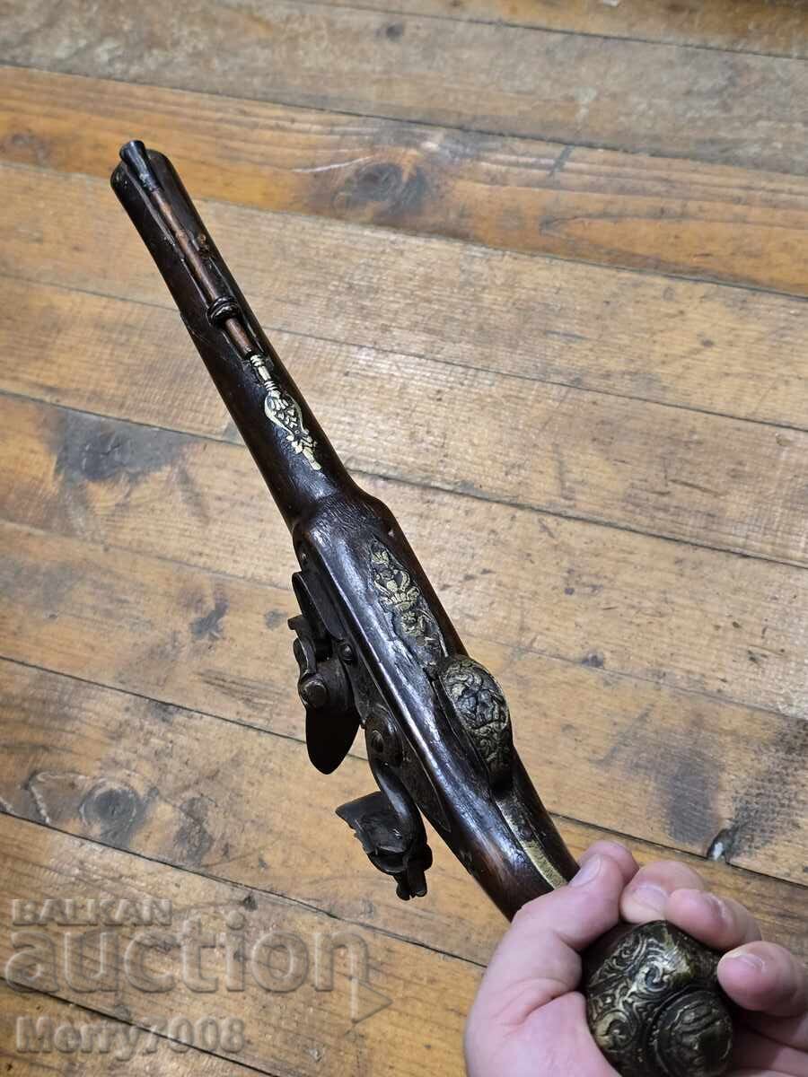 Pistol cu cremă pentru decorat cu preț € 159.00 | 310.98 BGN