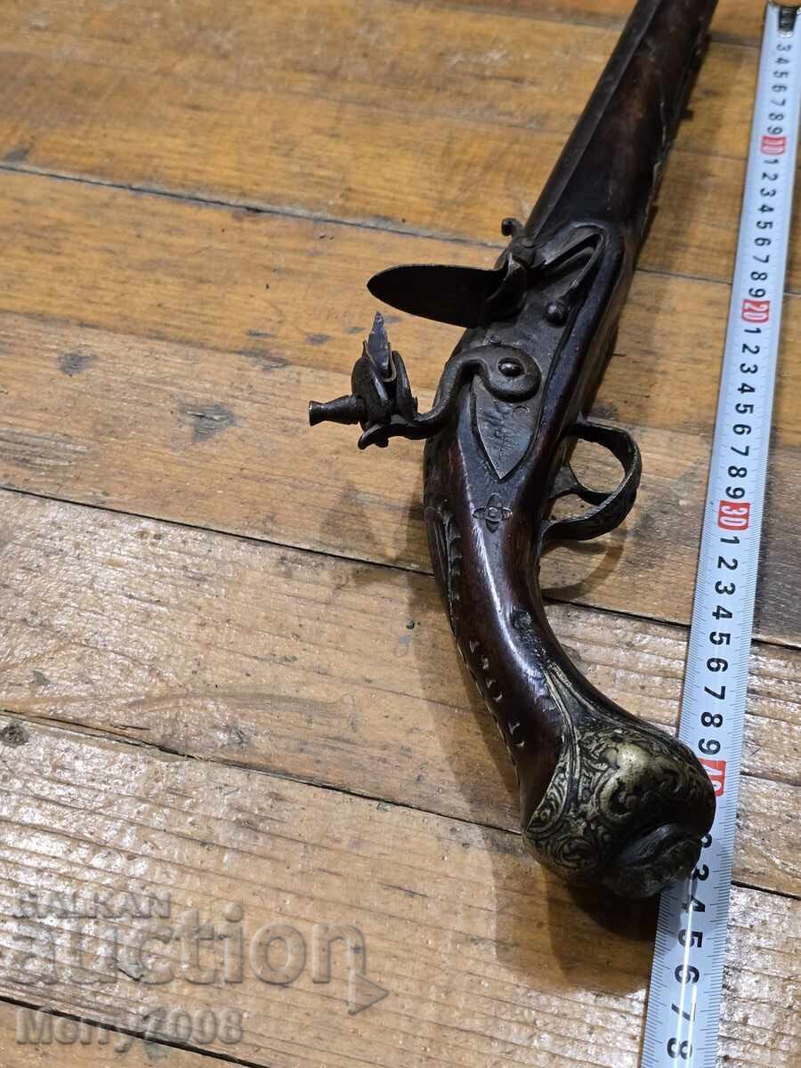 Licitație Pistol cu cremă pentru decorat