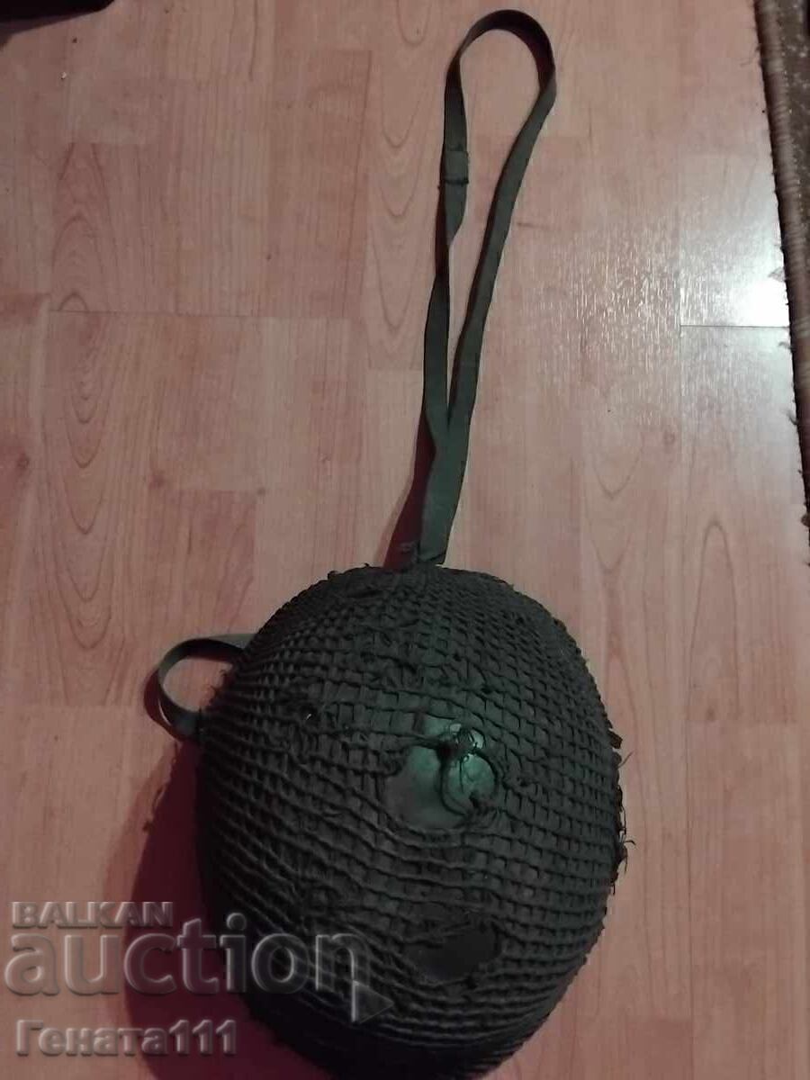 Căști militare vechi. Al Doilea Război Mondial cu preț € 22.00 | 43.03 BGN Căști militare vechi. Al Doilea Război Mondial cu preț € 22.00 | 43.03 BGN