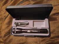 Чисто ново джобно ножче Victorinox и фенерче от 0.01 цент