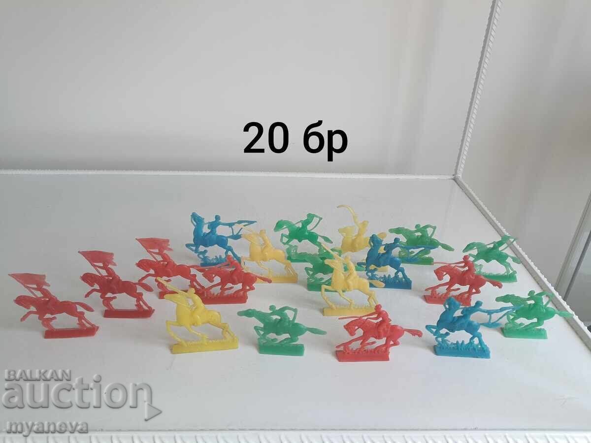 Vintage Russian toys, Red Army, 20 pieces Vintage Russian toys, Red Army, 20 pieces