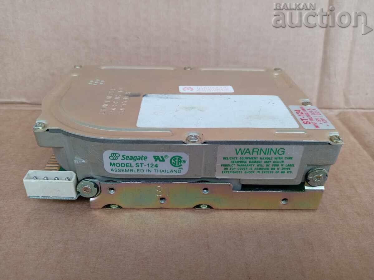 Antic periferic hard disk calculator PRAVETS 8 16 IZOT cu preț € 51.00 | 99.75 BGN