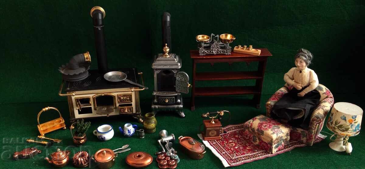 Lot vechi de miniaturi pentru căsuța de păpuși - 7