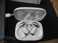 Căști wireless cu traducere AI disponibilă din/în 144 de limbi