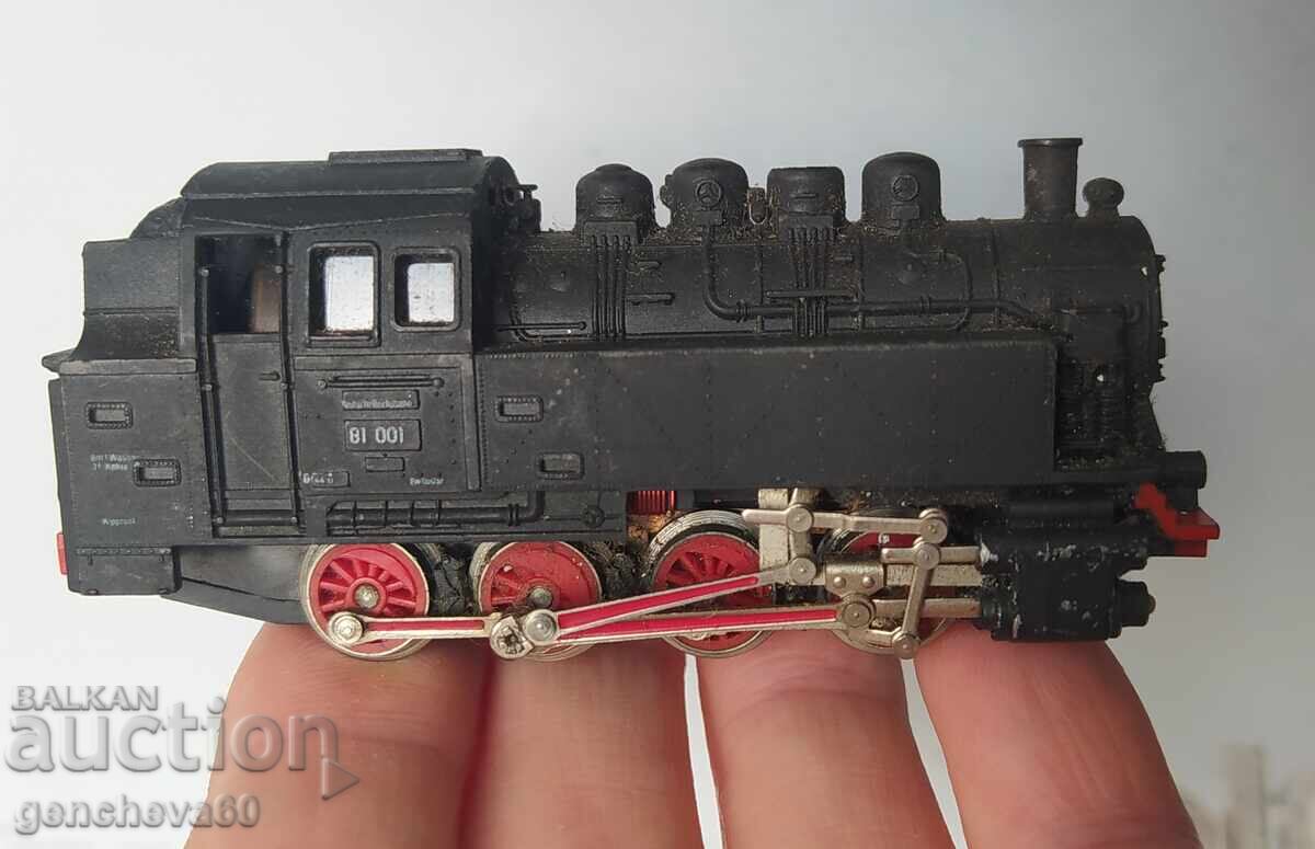 Locomotivă 81001 - model Piko - 7