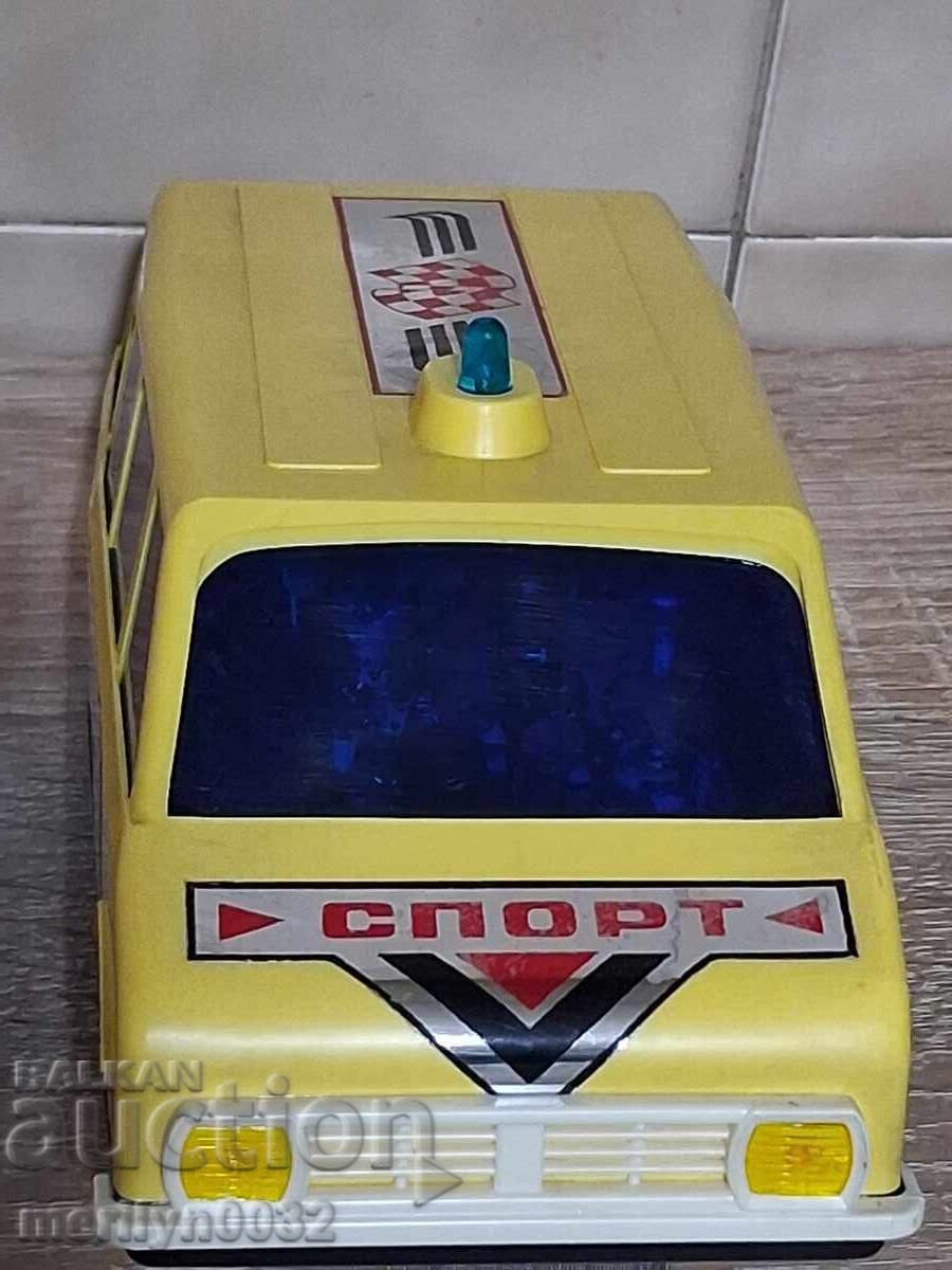 Licitație Jucărie auto pentru copii din plastic URSS