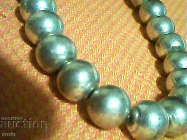 Όμορφα παλιά ασημένια κολιέ με τιμή € 8.00 | 15.65 BGN Όμορφα παλιά ασημένια κολιέ με τιμή € 8.00 | 15.65 BGN