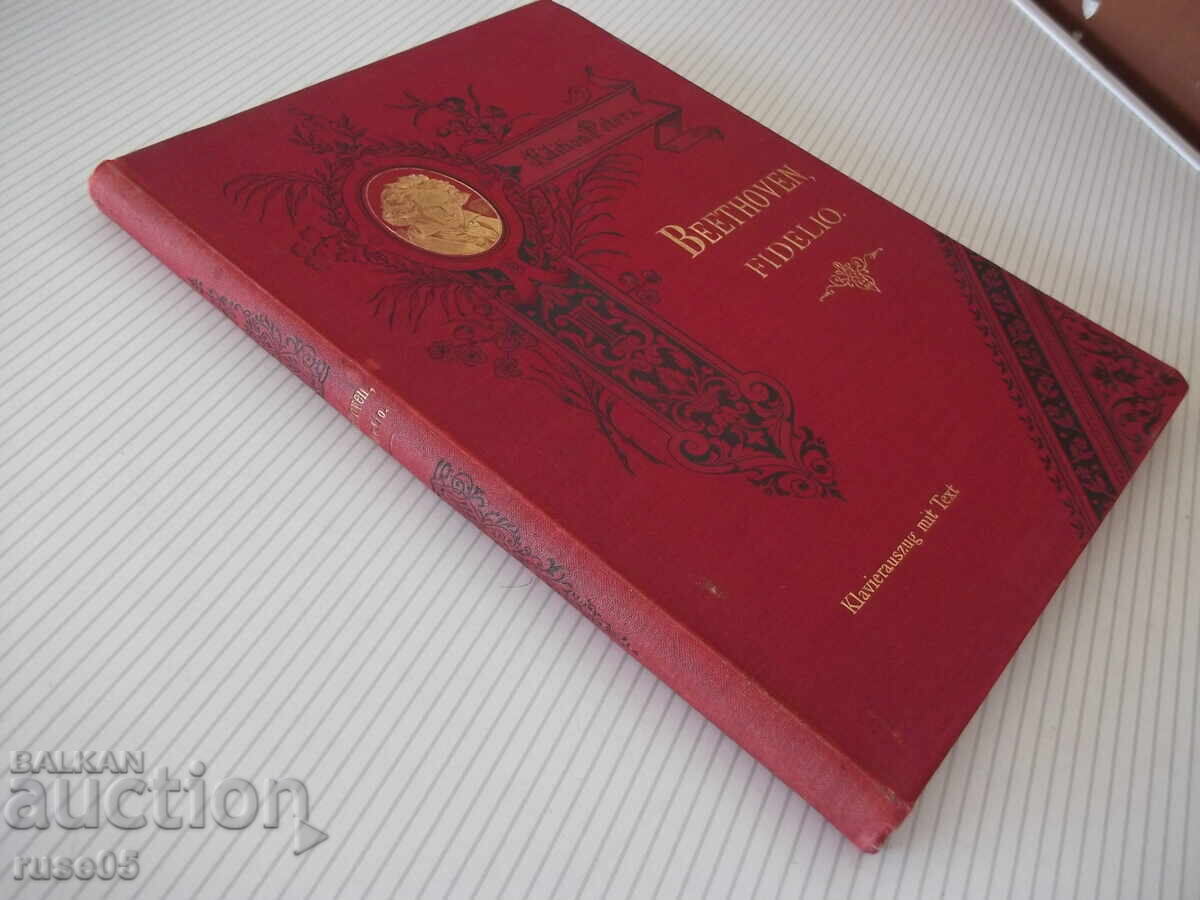 Sheet music "FIDELIO - BEETHOVEN" - 164 pages - 7