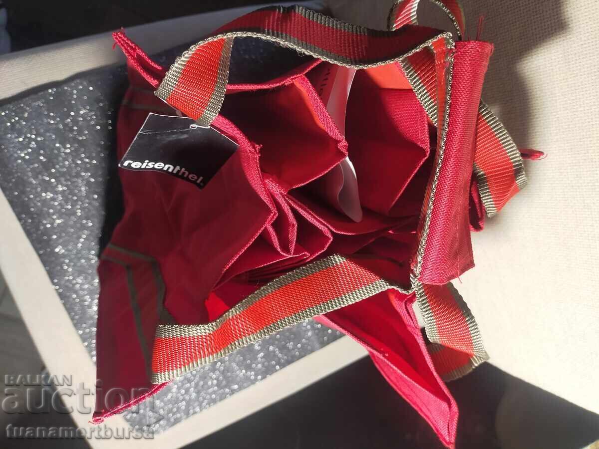 Auction  bottle bag
