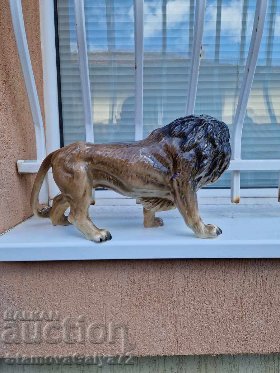 Доставка на Уникална голяма антикварна порцеланова фигура статуетка