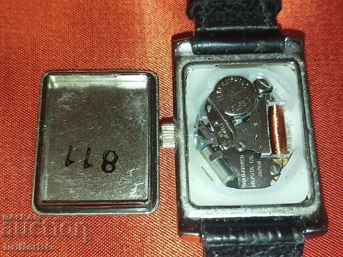 Доставка на Дамски часовник Casio , японски механизъм Miyota Доставка на Дамски часовник Casio , японски механизъм Miyota