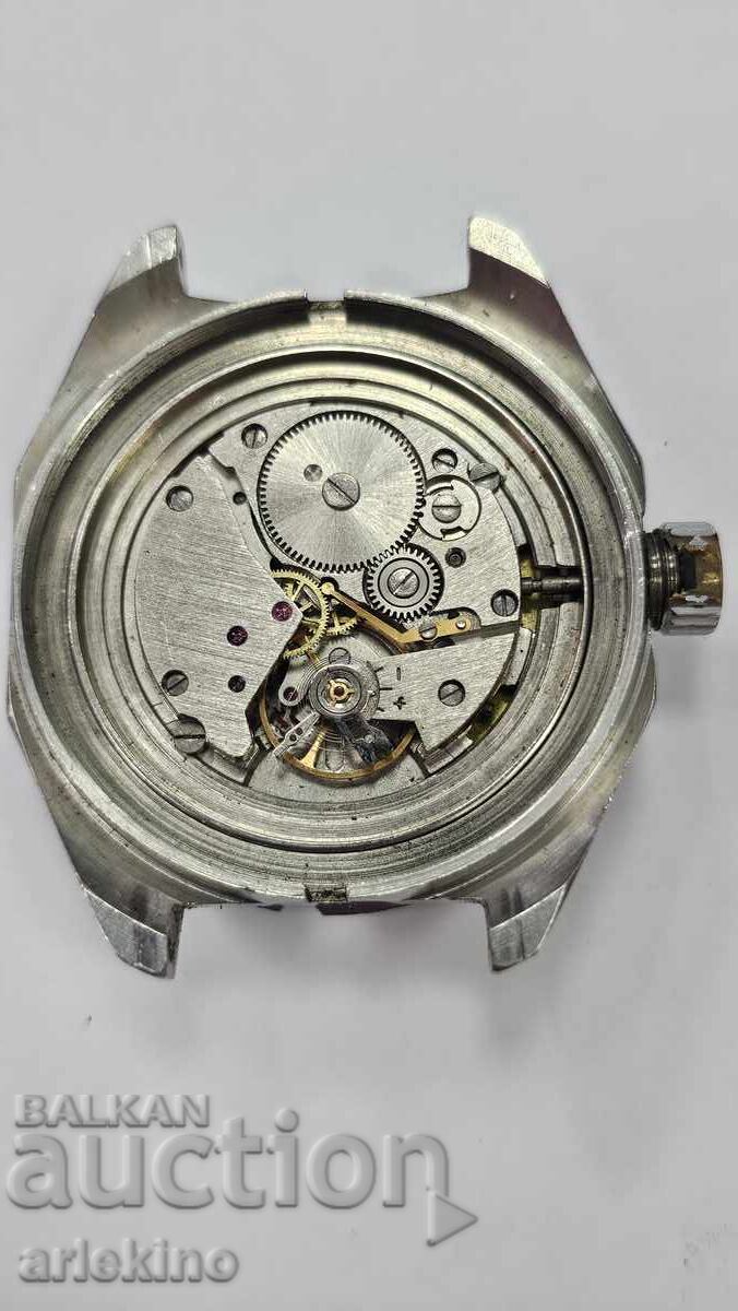 Συλλεκτικό ανδρικό ρολόι χειρός Komandirskie, Vostok με τιμή € 19.00 | 37.16 BGN