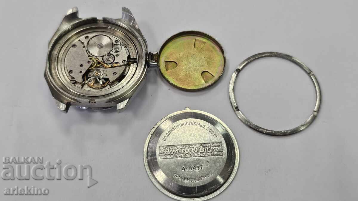 Παράδοση Συλλεκτικό ανδρικό ρολόι χειρός Komandirskie, Vostok