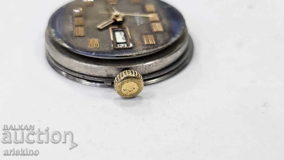 Auction Hand-wound USSR Raketa watch movement Auction Hand-wound USSR Raketa watch movement