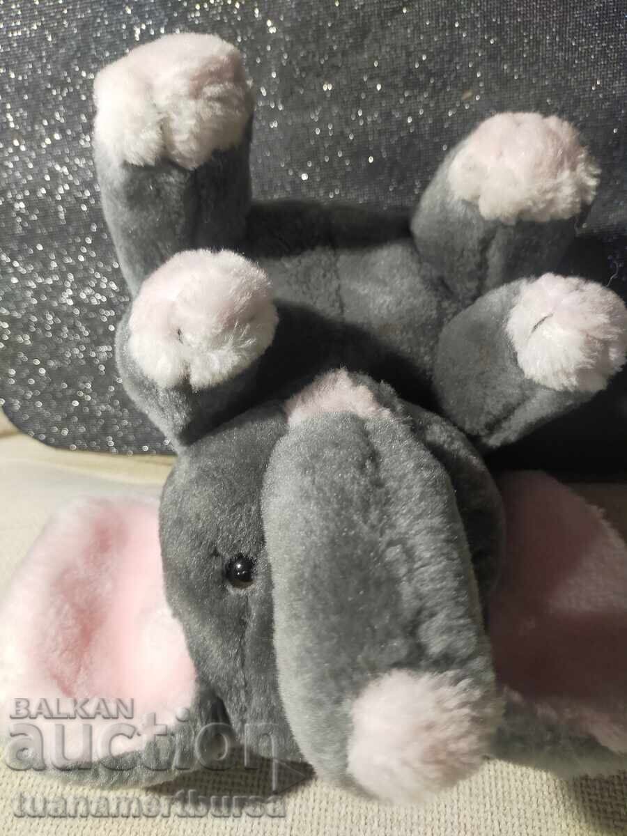 Licitație elefant de jucărie de pluș