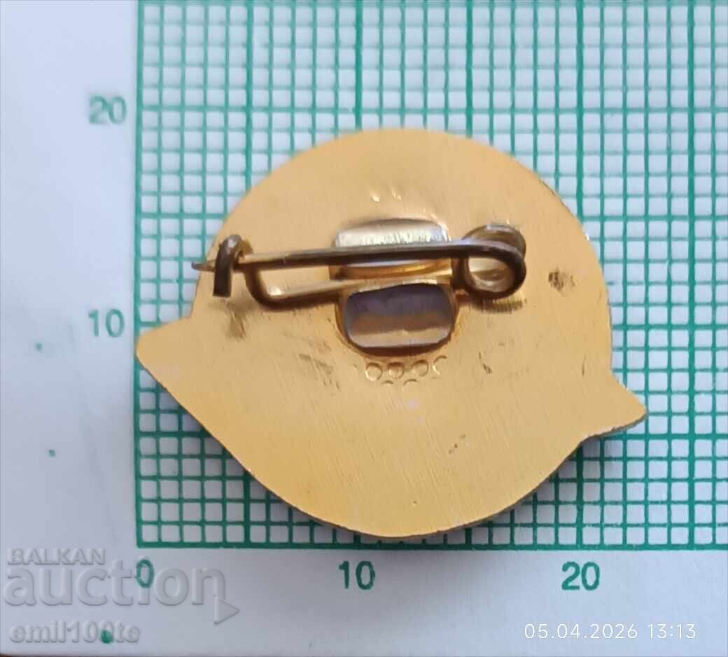 Livrarea Insignă - 75 de ani de la înființarea clubului de fotbal Levski Livrarea Insignă - 75 de ani de la înființarea clubului de fotbal Levski