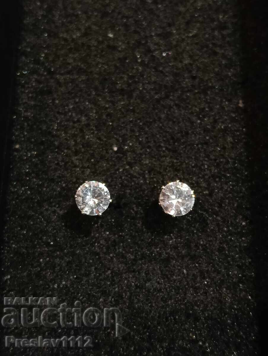 Cercei cu Moissanite Brilliant 0.6ct Cercei cu Moissanite Brilliant 0.6ct