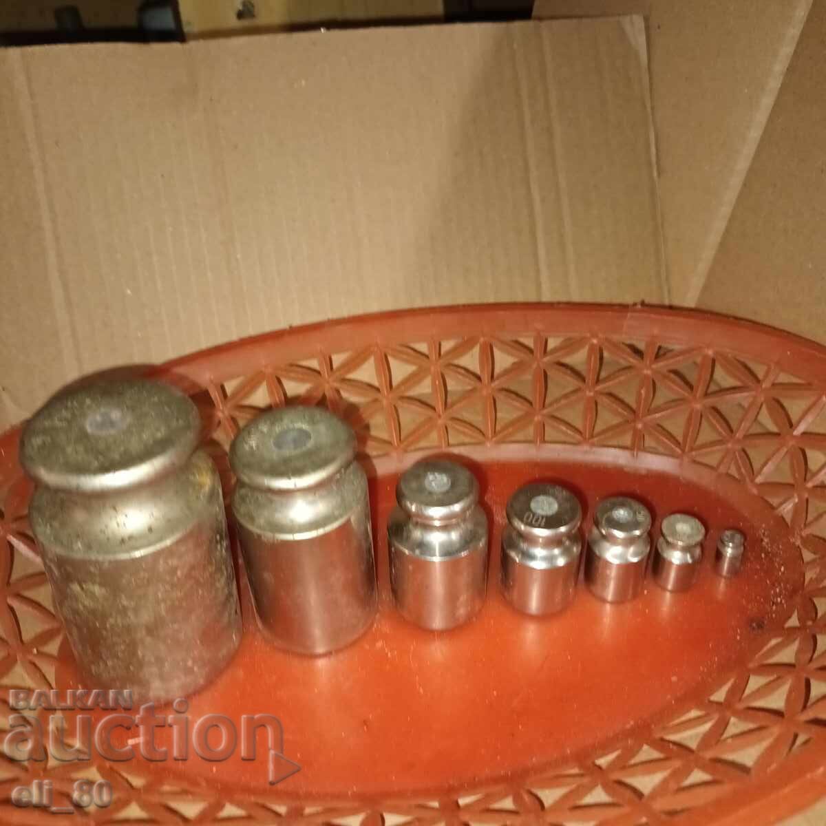 grame pentru cântar set complet cu preț € 10.00 | 19.56 BGN