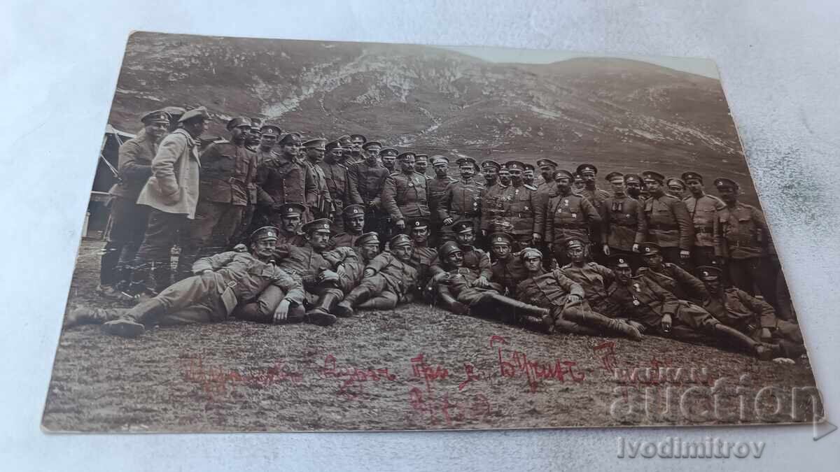 Satul Bucin, regiunea Prilep, ofițeri și soldați pe front în Primul Război Mondial Satul Bucin, regiunea Prilep, ofițeri și soldați pe front în Primul Război Mondial