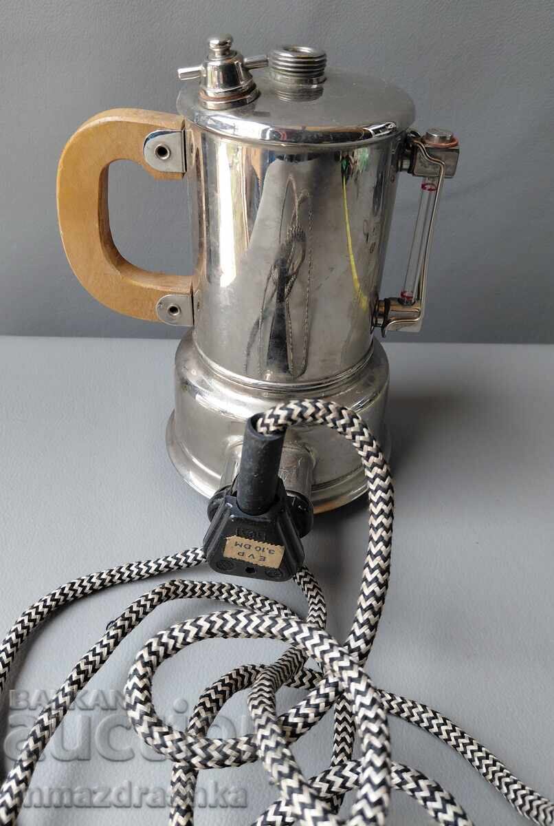 Aparat de laborator vechi Aparat de laborator vechi