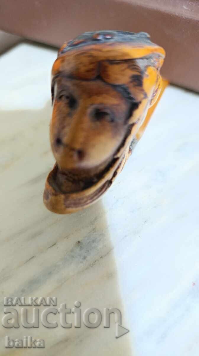 Livrarea NOUĂ COLESȚIE - PIPE, CIUBUCE!!!