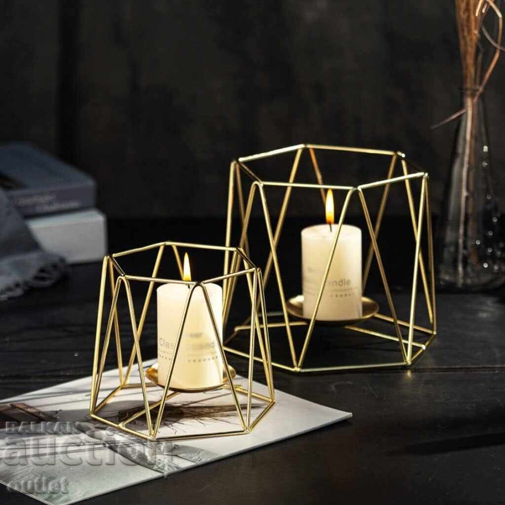 suport de lumânare geometric auriu