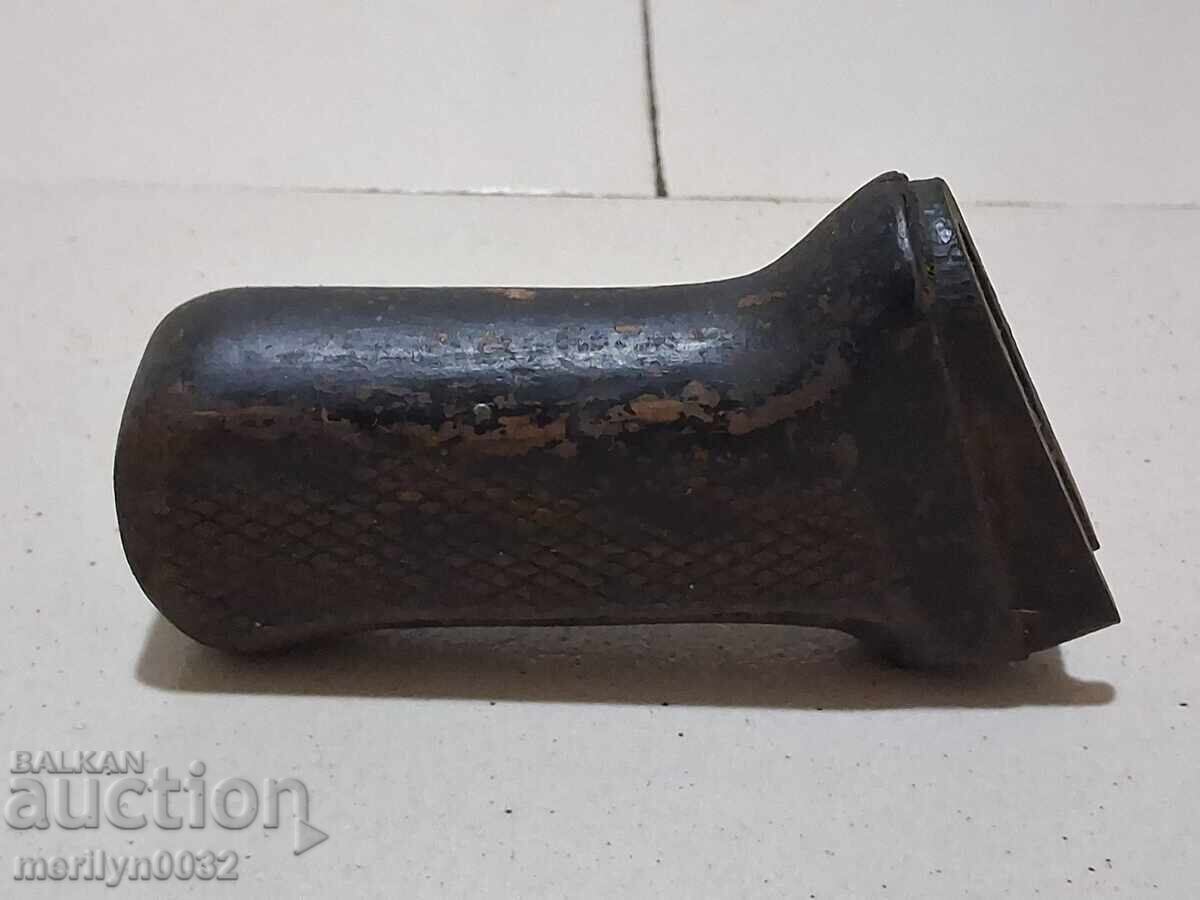 Licitație Mâner pistol pentru AK-47 piesă detaliu