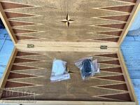 VECHE TABLĂ DIN PERIOADA SOCIALISTĂ