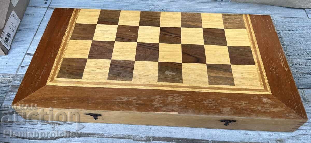 ΠΑΛΙΑ ΤΑΜΠΕΛΑ ΑΠΟ ΤΗΝ ΕΠΟΧΗ ΤΟΥ ΣΟΣΙΑΛΙΣΜΟΥ με τιμή € 20.00 | 39.12 BGN