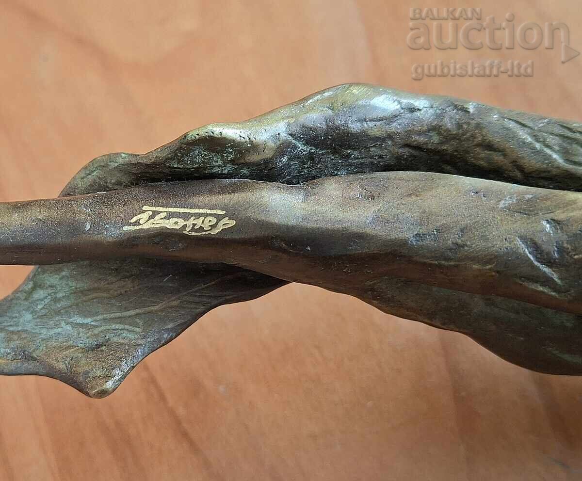 Livrarea Sculptură din bronz, L. Bonev