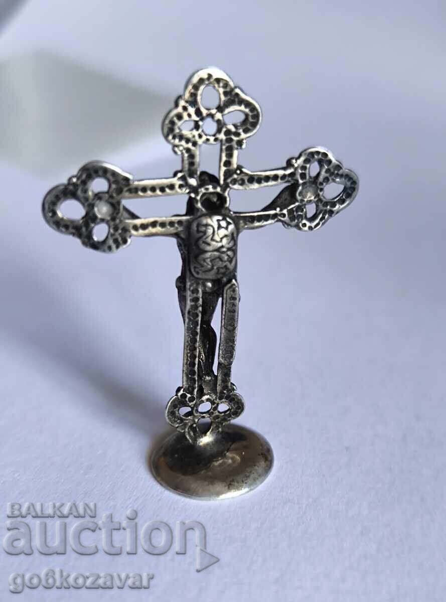 VECHE CRUCE DE MASĂ DIN ARGINT 800 CRUCE DIN ARGINT cu preț € 34.00 | 66.50 BGN