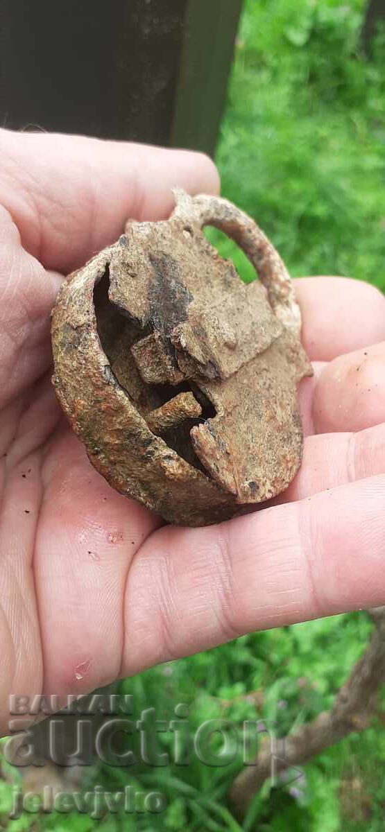 Auction  National Revival padlock